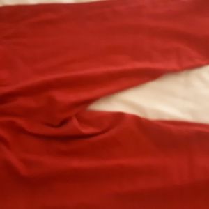 Red jeans + tank top